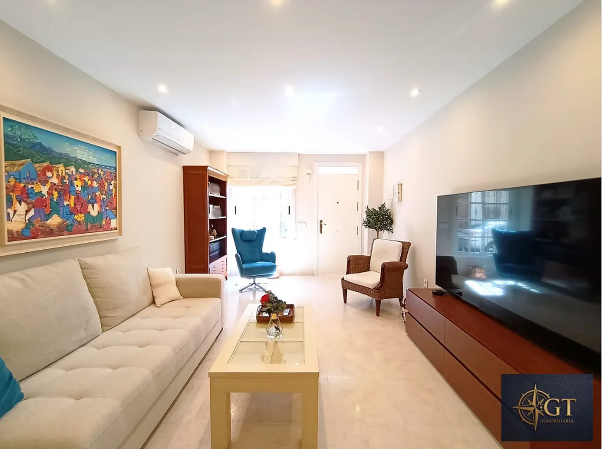 Chalet adosado en venta en Plaza de Toros, Almería